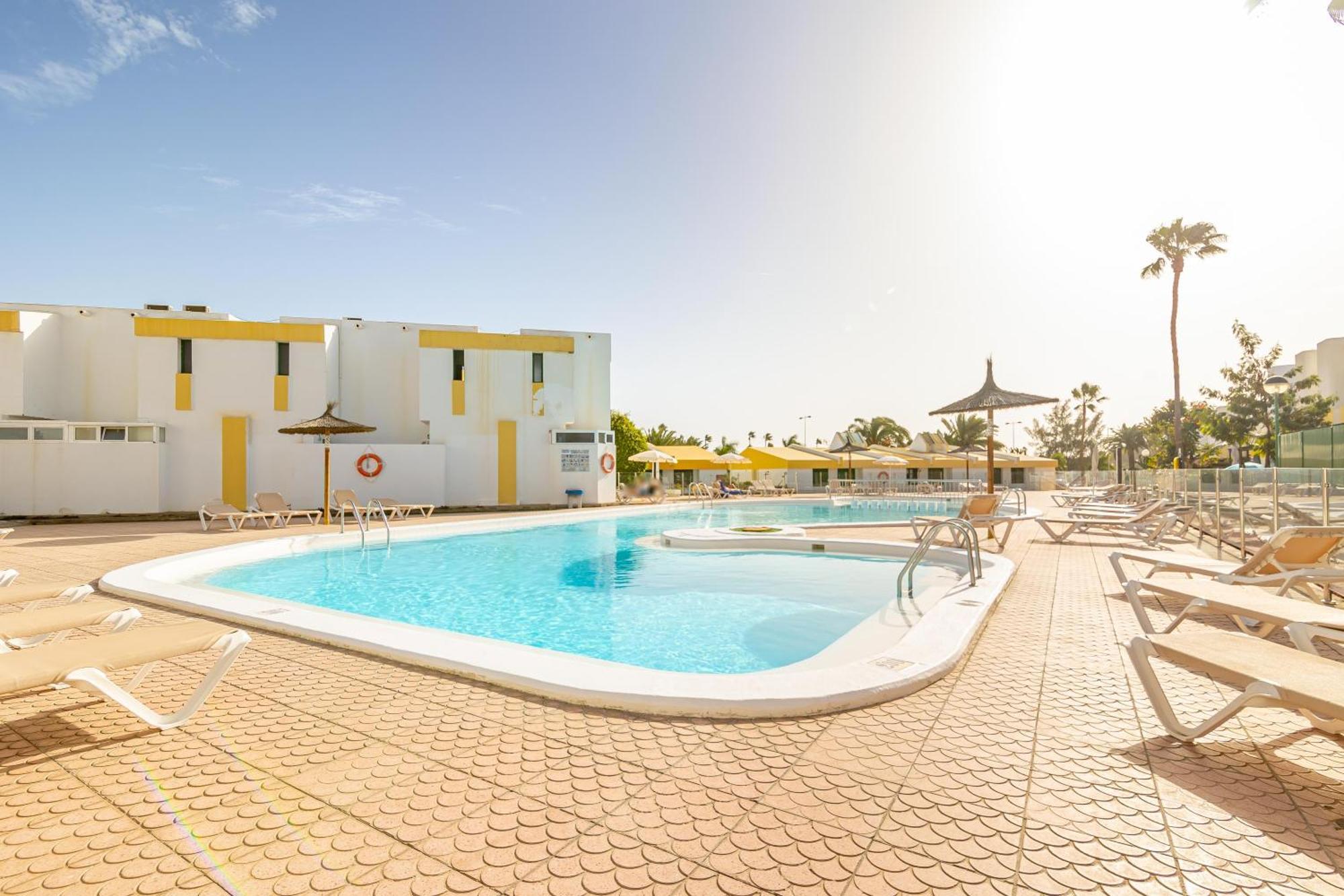 Andrea'S Bungalow, Garden, Barbecue And Pool! ซานบาร์โตโลเม ภายนอก รูปภาพ